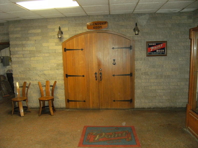 The Stevens Point Brewery Friendship room at the end of the tour_.JPG